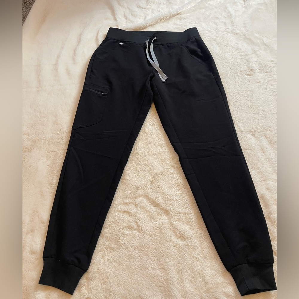 FIGS Technical Collection Jogger Scrub Pants Black Size Small